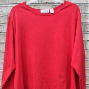 PLUS SIZE Red Roomy Longsleeve Tee.